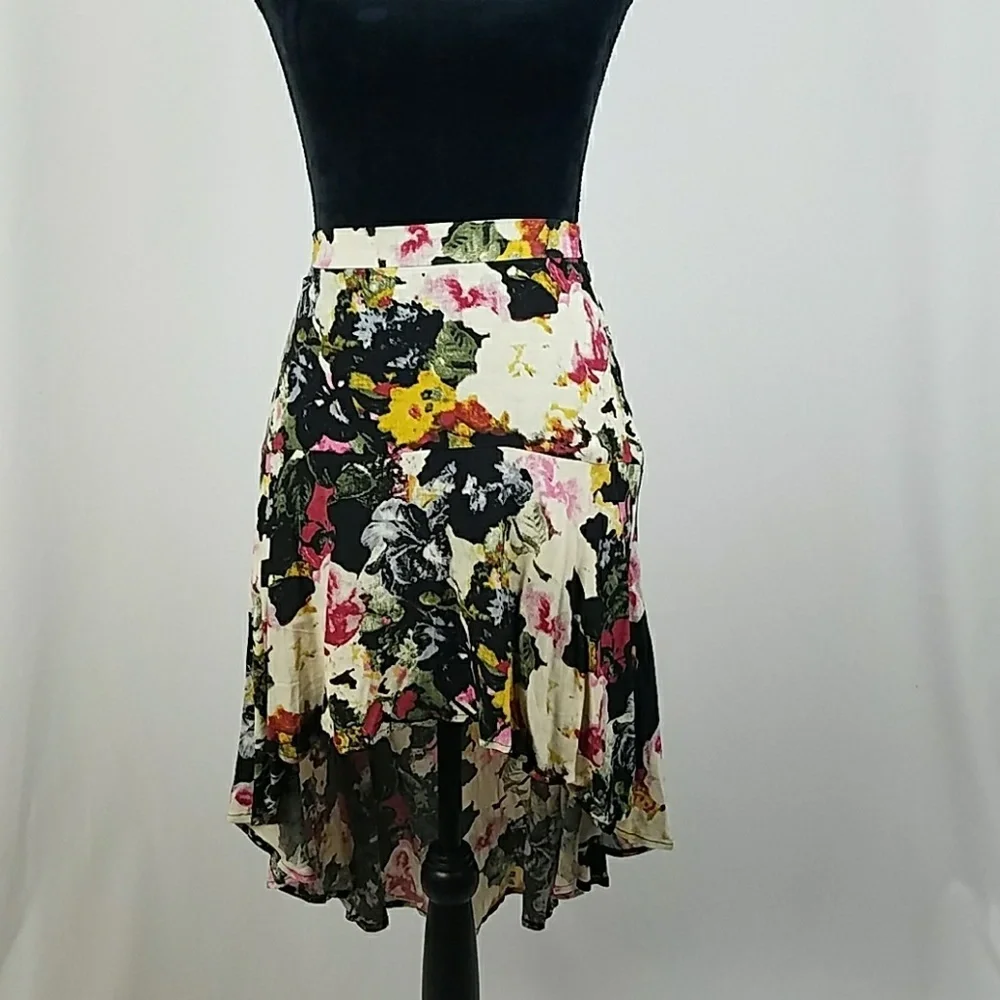 Kimchi Blue Urban Outfitter women 0 skirt‎ floral hi-low Asymmetrical